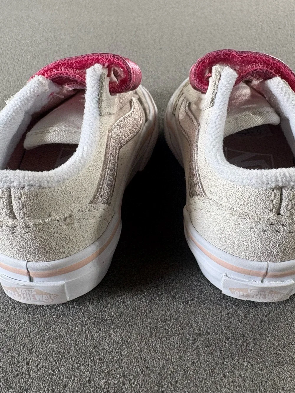 Vans Old Skool Sneaker Toddler Girls Size 2 Off White Suede (READ)